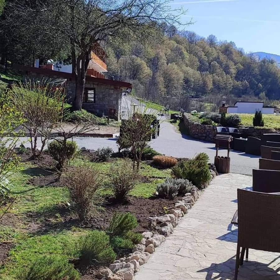 B&B Zlatna Nit Bosanska Krupa Εξωτερικό φωτογραφία
