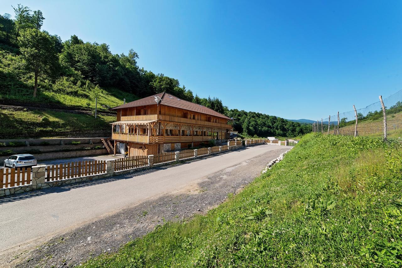 B&B Zlatna Nit Bosanska Krupa Εξωτερικό φωτογραφία
