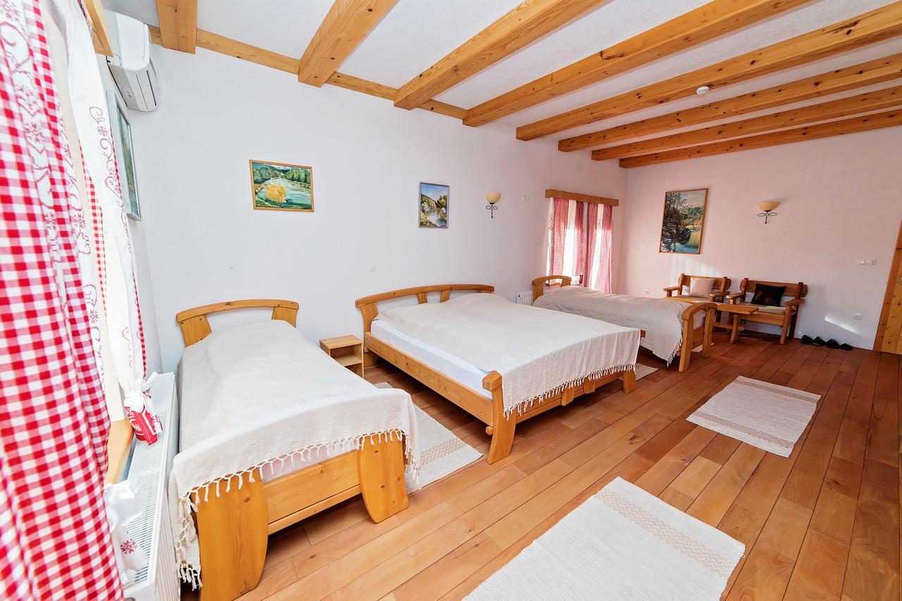 B&B Zlatna Nit Bosanska Krupa Εξωτερικό φωτογραφία